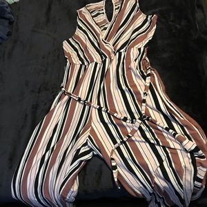 A cute torrid romper size 4x